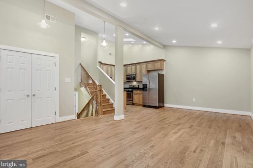 2811 Joseph Makell Ct, Alexandria VA 22306-2840 exterior