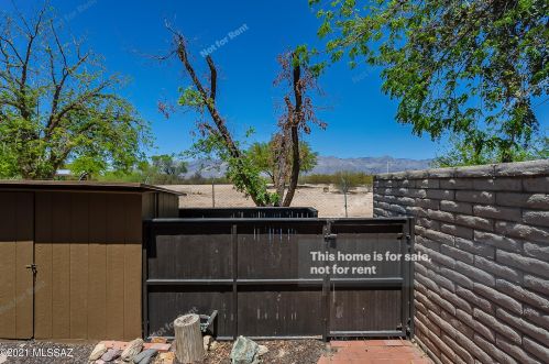 5701 Glenn St, Tucson AZ 85712-5232 exterior