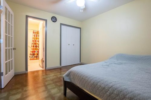 7401 Eastcrest Dr, Austin TX 78752-1424 exterior