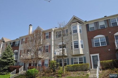 2159 Jordan Ct, Mahwah NJ  07430-3813 exterior