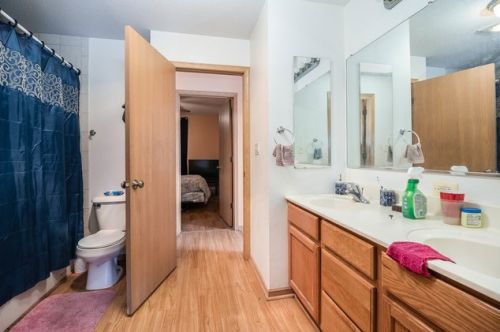 630 Englewood Ave, Chicago IL 60621-3239 exterior