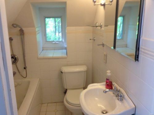 2419 Annalee Ave, Saint Louis MO 63144-2212 exterior