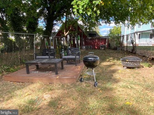 1316 W St, Washington DC 20009-1107 exterior