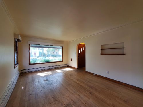 3172 46, Milwaukee WI 53210-2405 exterior