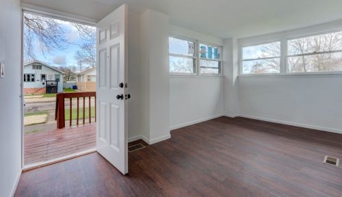 1403 2 Ave, Broadview IL 60153-2212 exterior