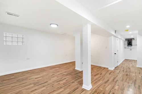 8943 Elizabeth St, Chicago IL  60620-3418 exterior