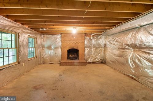 15302 Sweetridge Rd, Silver Spring MD 20905-3804 exterior