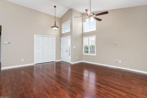 162 Bristol Ln, Naples FL 34112-5513 exterior