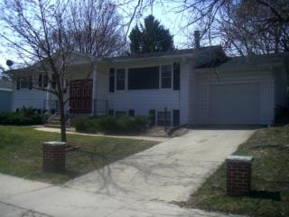 414 Segoe Rd, Madison WI  53705-3131 exterior