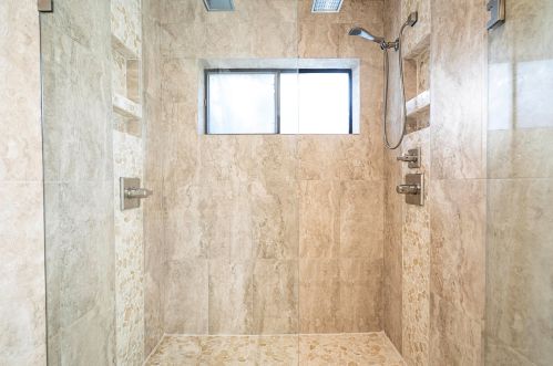 7195 Le Chalet Blvd, Boynton Beach FL 33472-5033 exterior