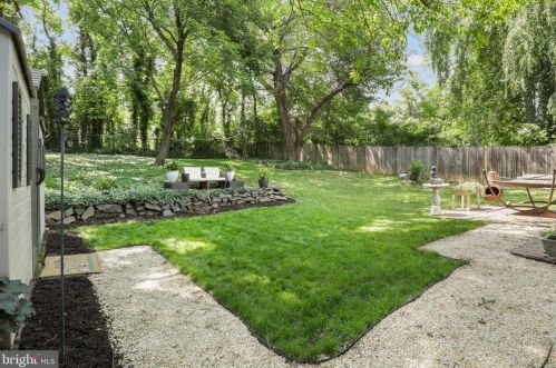 6406 16 St, Alexandria VA 22307-1411 exterior