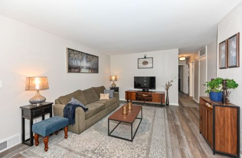 5622 Montana St, Milwaukee WI  53219-3164 exterior