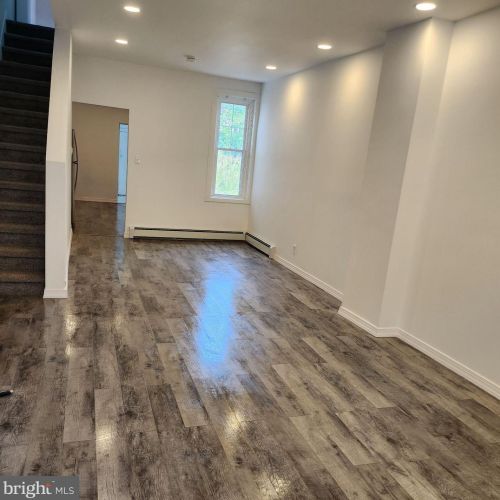 1223 Jackson St, Camden NJ 08104-3525 exterior