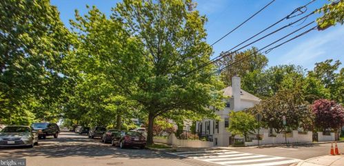 1218 Perry St, Washington, DC 20017-2550