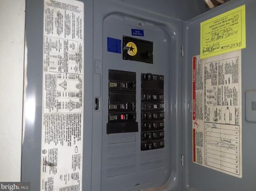 532 Manor St, Lancaster PA 17603-5005 exterior