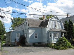 22 Cottage Pl, Newton, MA 02465-1525