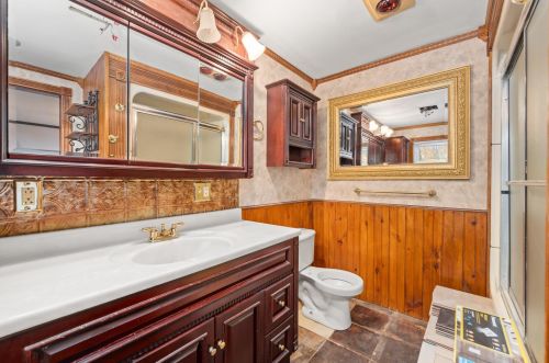 181 Mt Major Hwy, Alton NH 03810-4418 exterior