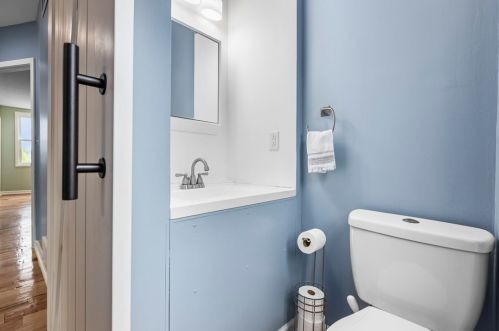 133 Pius St, Pittsburgh PA 15203-1618 exterior