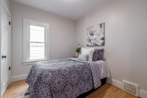 335 Montana St, Milwaukee WI 53219-3076 exterior