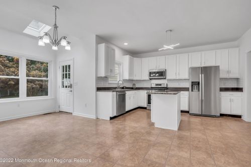 38 Bridgewater Ct, Jackson Twp NJ 08527-4030 exterior