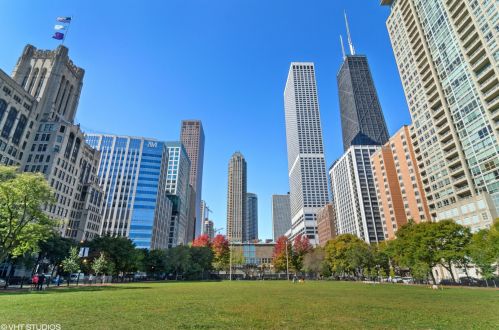 210 Pearson St, Chicago IL  60611-2363 exterior