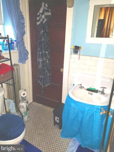 7345 Limekiln Pike, Philadelphia PA 19138-1335 exterior