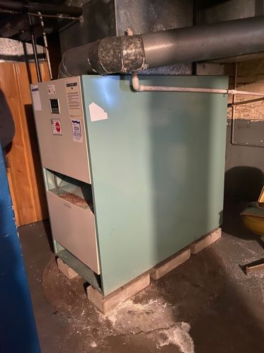 2702 Ashland Ave, Chicago IL 60827-9802 exterior