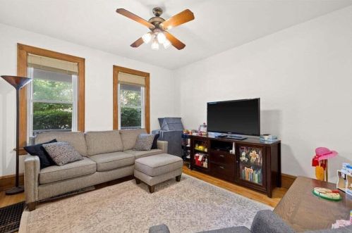 2044 Booth St, Milwaukee WI 53212-3406 exterior