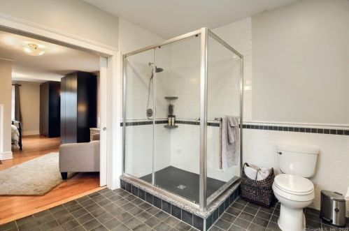 108 Main St, Hartford CT 06103-0012 exterior