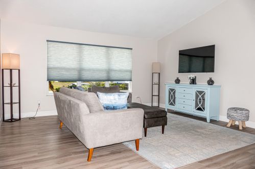 489 College Park Rd, Fort Pierce FL  34953-6224 exterior