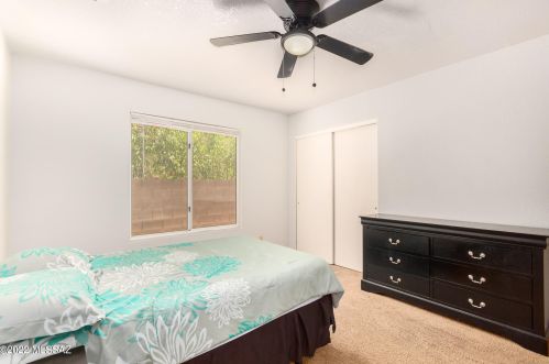 9962 Depot Dr, Tucson AZ 85747-5158 exterior