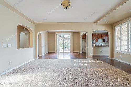 1618 Swan Pl, Chandler AZ 85286-5160 exterior