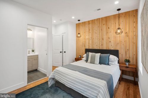 416 Cantrell St, Philadelphia PA 19148-3320 exterior