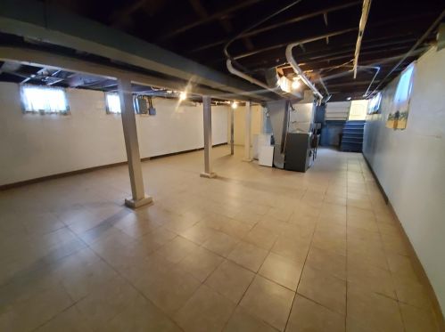 1314 49, Milwaukee WI 53208-1735 exterior