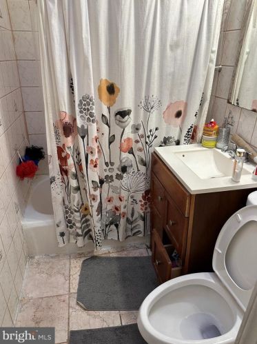 6703 Horrocks St, Philadelphia PA 19149-2211 exterior