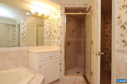 3293 Sandown Park Rd, Keswick VA 22947-2733 exterior