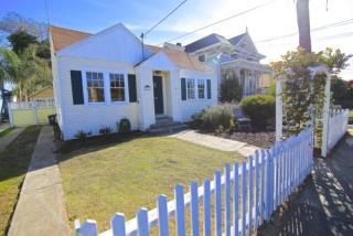 1228 Regent St, Alameda, CA 94501-5333