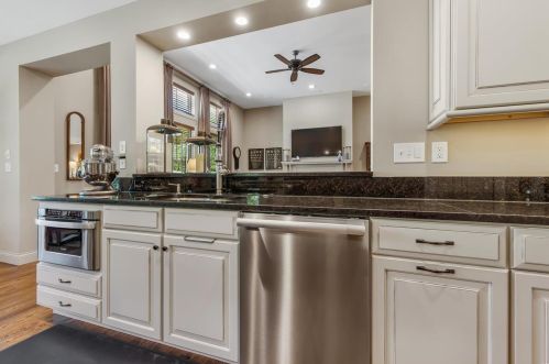 12531 Ridgefield Dr, Saint Louis MO 63131-3622 exterior