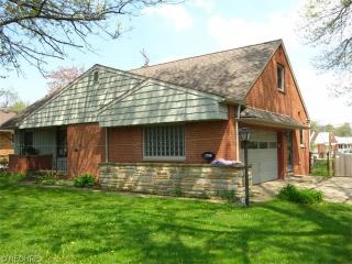 1799 Brainard Rd, Cleveland, OH 44124-3929