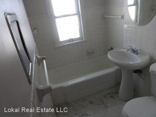 5675 South Blvd, Cleveland OH  44137-3544 exterior