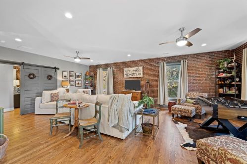 36 Portland Pl, Saint Louis MO 63108-1242 exterior