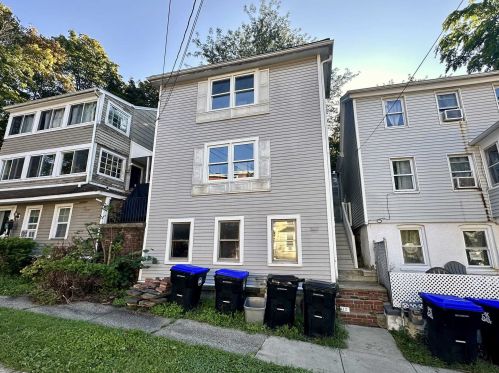 12 Talmadge St, Poughkeepsie NY  12601-1723 exterior