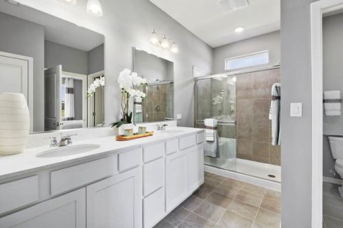 1321 Redtail Ln, Bull Valley IL 60098-7166 exterior