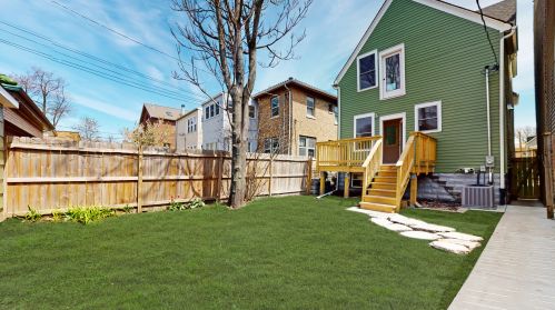 4032 Francisco Ave, Chicago IL 60618-2602 exterior