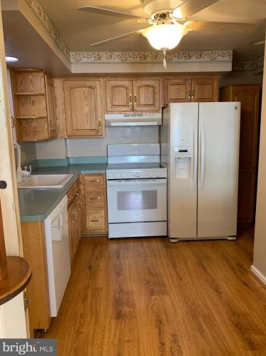 1115 Mulberry St, Chester PA 19015-3045 exterior