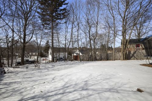 13 Stark Ave, Dover NH 03820-4225 exterior