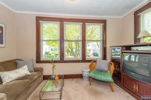 5 Wilfred St, Montclair NJ 07042-1644 exterior