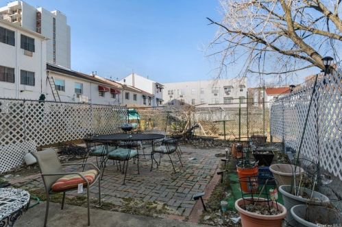 2111 Prospect Ave, Bronx, NY 10457-3625