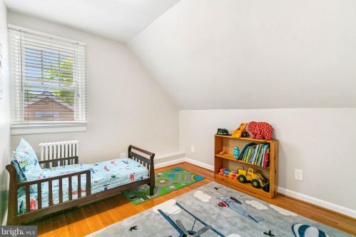 9111 Louis Ave, Silver Spring MD  20910-2129 exterior