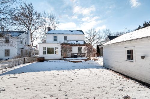 2151 Academy Dr, Grand Rapids MI 49503-3901 exterior